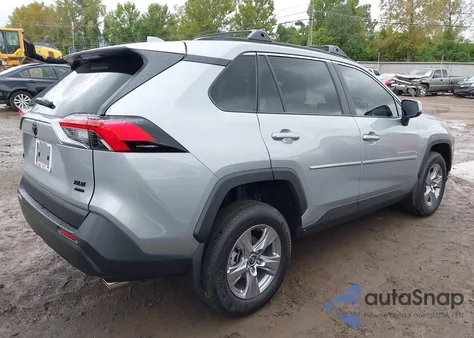 2025 Toyota Rav4 Xle z USA, uszkodzony, nr VIN 2T3P1RFV6SW584387